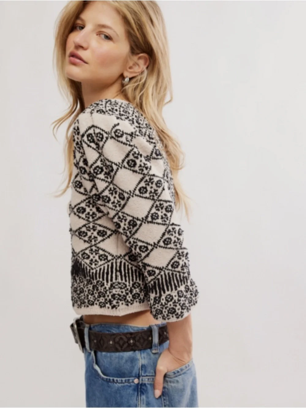 FREE PEOPLE GEO FLORAL KNIT CARDIGAN BLACK CREAM CROPPED BOHO **NWT** - Picture 11 of 15